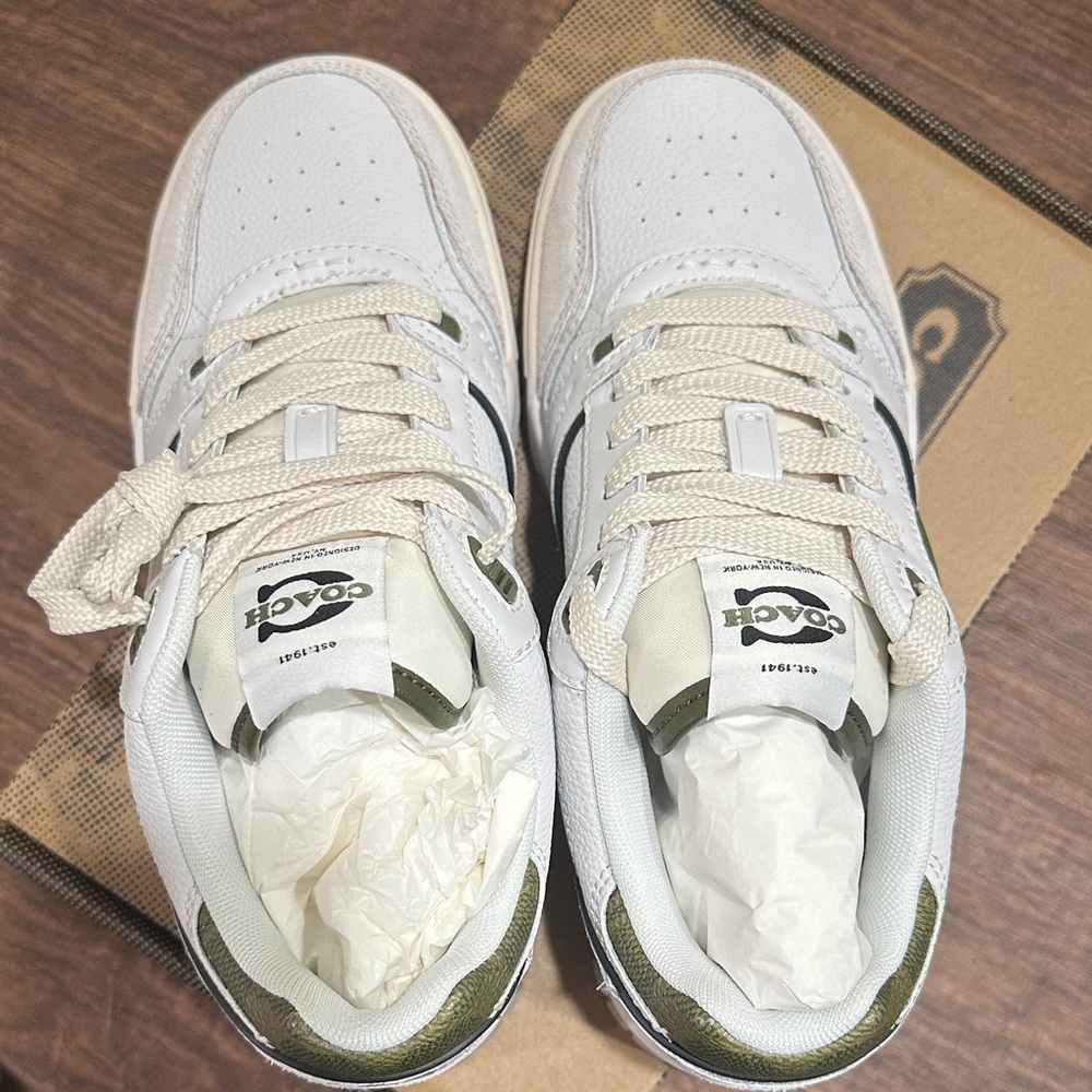 Coach Soho Sneaker in Olive/Optic White - Women's Size 7 - Picture 10 of 15